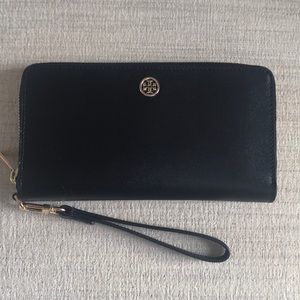 Tory Burch Continental Wallet